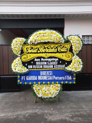 Papan Bunga Duka di Rantau Pulung